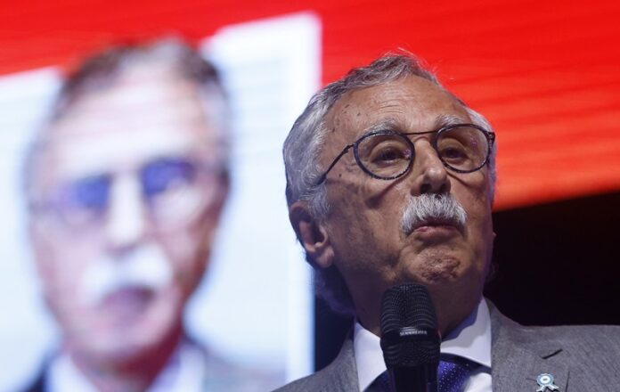 1205793-ahora-el-conflicto-estalla-en-el-posadas-y-los-medicos-preparan-un-paro