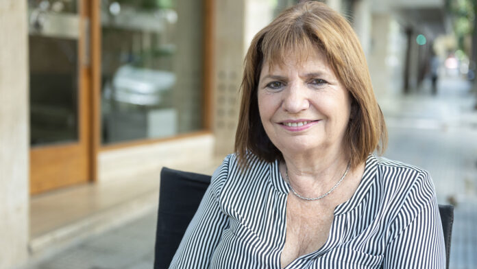 1835756-patricia-bullrich-no-estoy-esperando-la-bendicion-de-mauricio-macri-para-ser-candidata