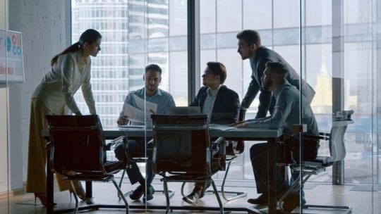 2031810-la-inteligencia-artificial-puede-ser-una-llave-para-entrar-al-mercado-laboral-pero-no-la-unica