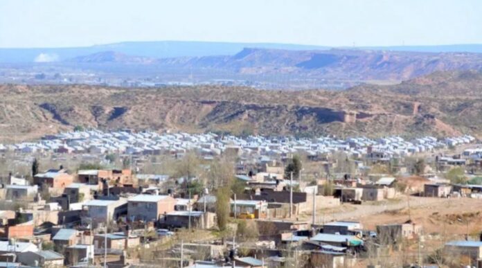 2209912-red-narco-desarticulada-en-la-patagonia-hallaron-12-armas-cocaina-y-un-auto-robado-a-una-jueza