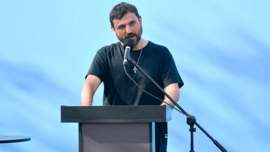 2285914-grabois-se-abrazo-con-massa-y-sello-la-tregua-quiero-hacerle-una-mencion-especial-me-68faee36db5e9