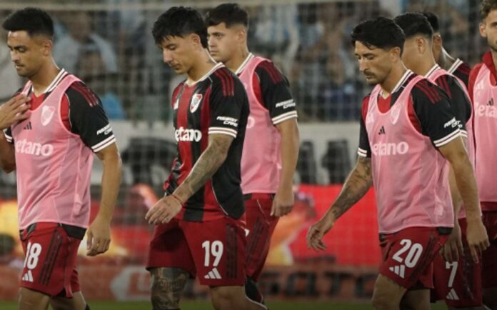 2462530-rechazo-a-boca-eligio-a-river-para-ser-campeon-y-no-gano-nada-gallardo-no-lo-tendra-e692517a260c72