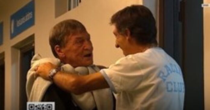 3014865-costas-falcioni-y-cambeses-el-reencuentro-con-risas-antes-del-atletico-tucumanracing