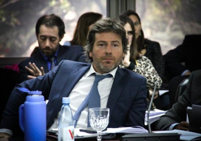 3018248-karina-y-los-menem-impusieron-a-mahiques-como-ministro-de-justicia-y-negociaran-la-de69a83e8ccd16e