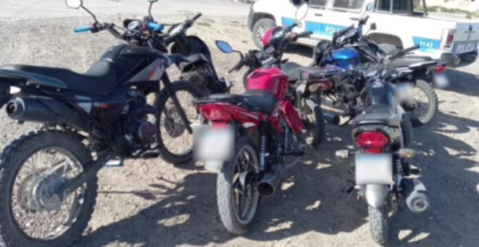 3156107-amplio-operativo-en-chubut-secuestraron-13-vehiculos-y-detuvieron-a-una-persona